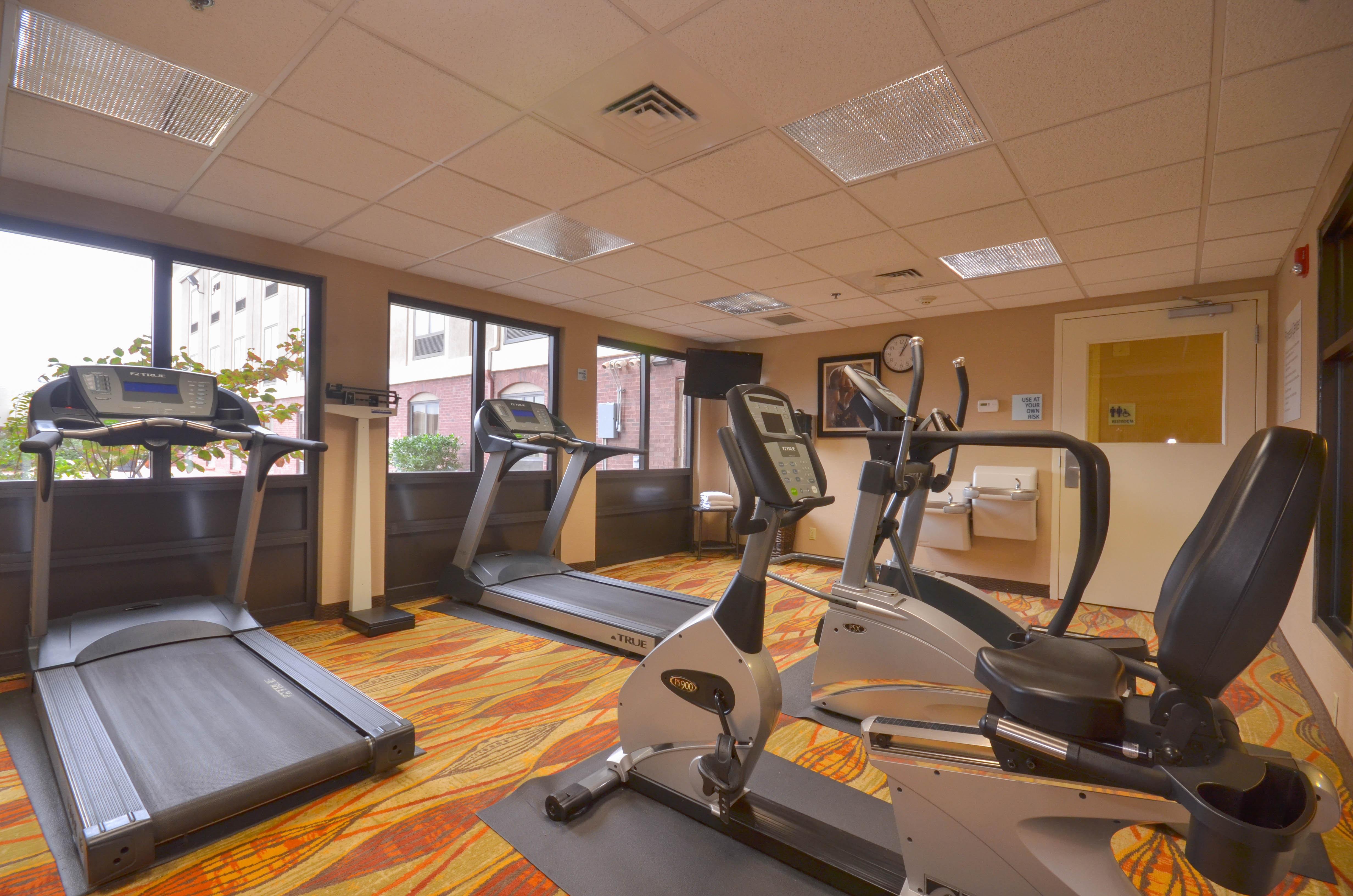 Holiday Inn Express & Suites Pine Bluff/Pines Mall By Ihg Zewnętrze zdjęcie