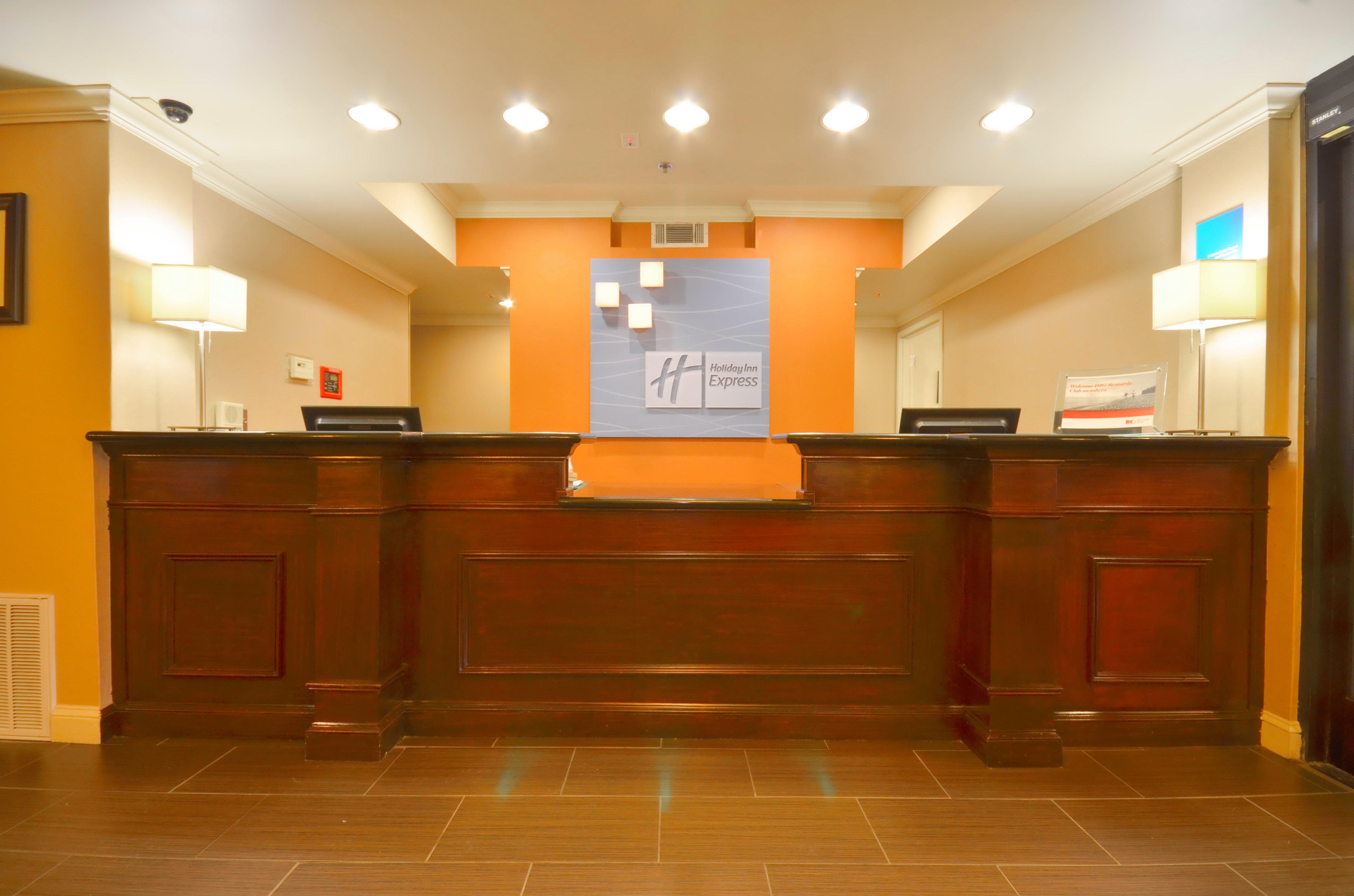 Holiday Inn Express & Suites Pine Bluff/Pines Mall By Ihg Zewnętrze zdjęcie