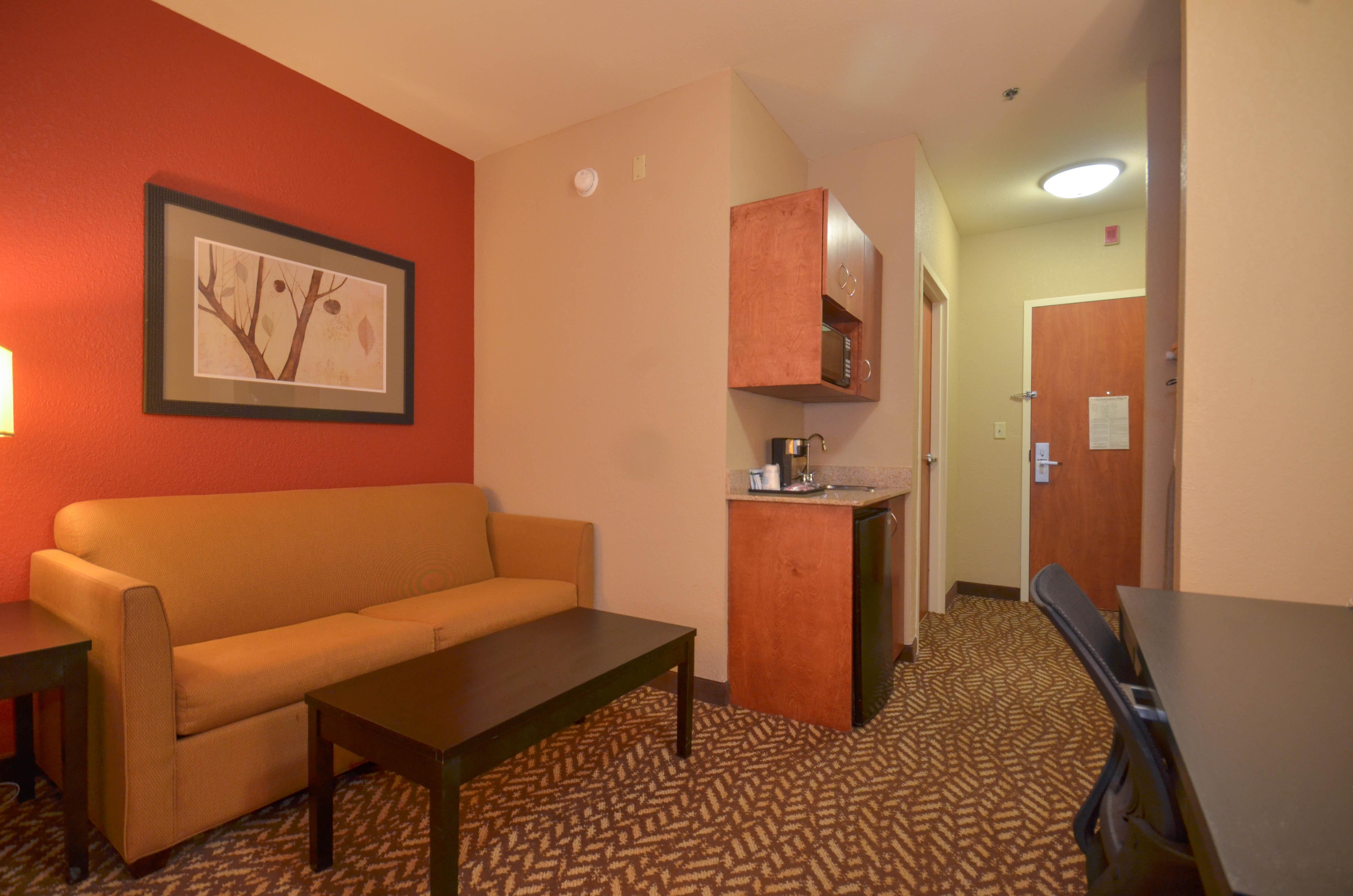 Holiday Inn Express & Suites Pine Bluff/Pines Mall By Ihg Zewnętrze zdjęcie