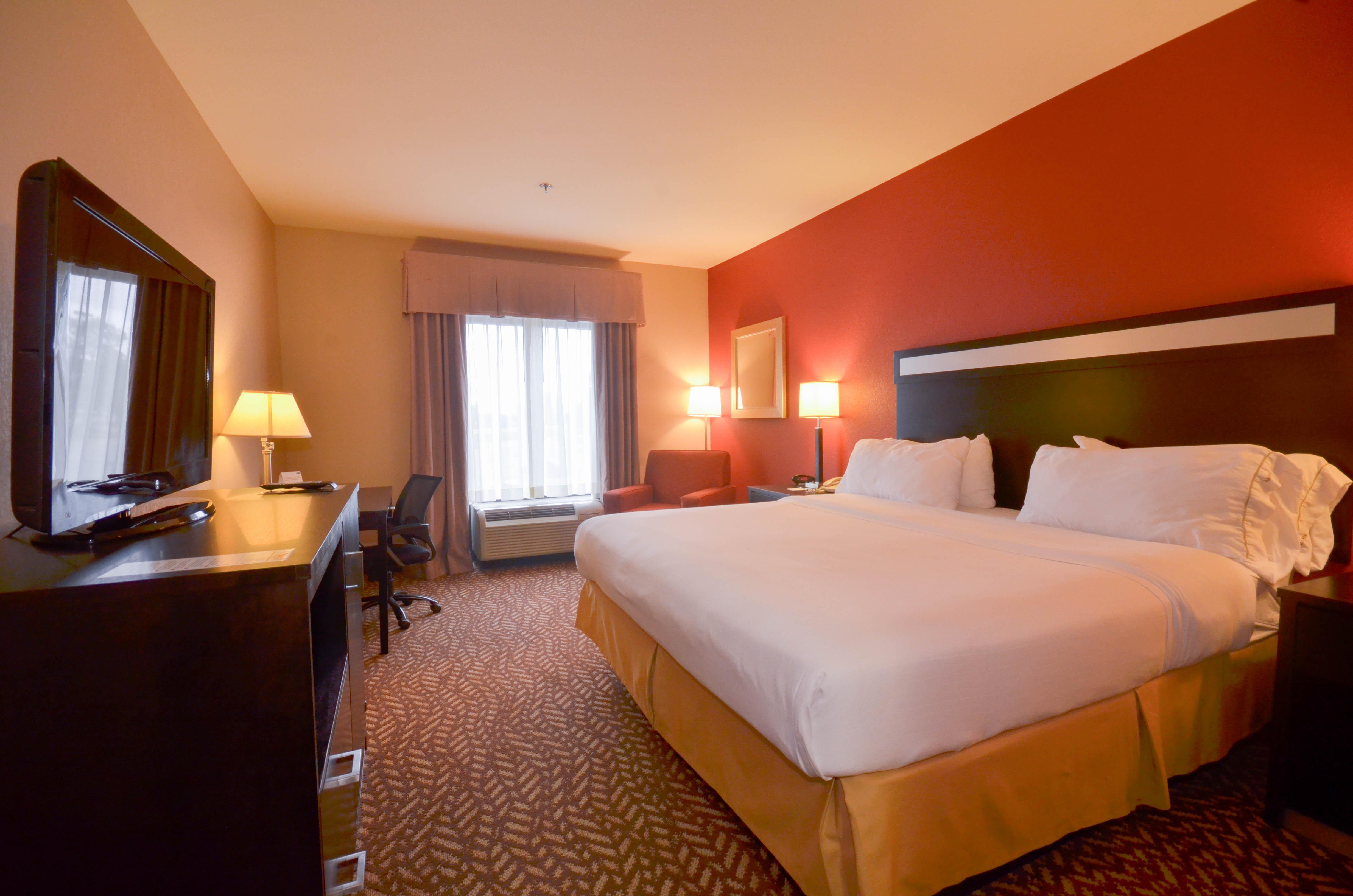 Holiday Inn Express & Suites Pine Bluff/Pines Mall By Ihg Zewnętrze zdjęcie