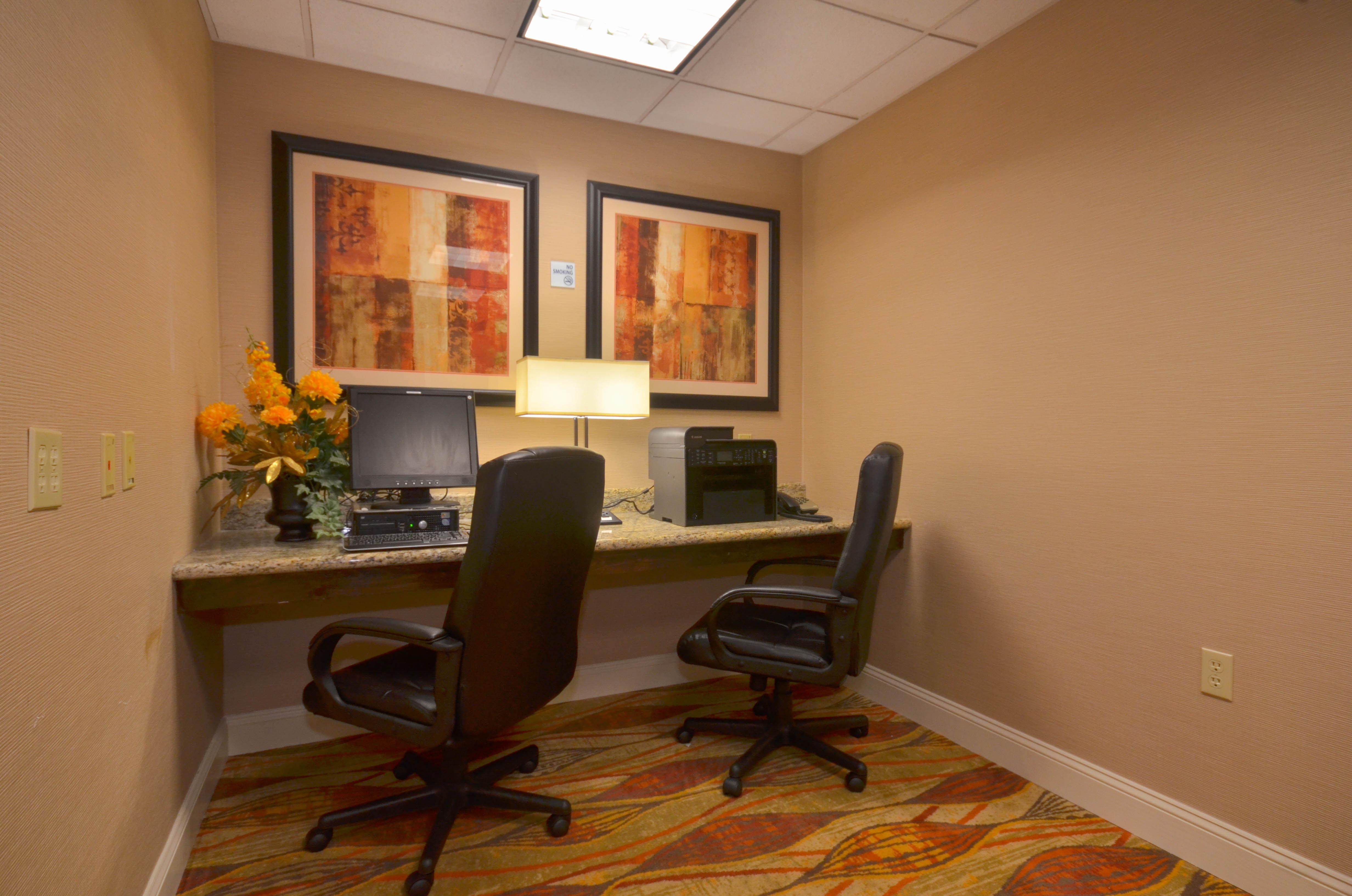 Holiday Inn Express & Suites Pine Bluff/Pines Mall By Ihg Zewnętrze zdjęcie